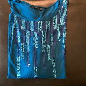 Apt. 9 3X cerulean blue top with fun sequins💙